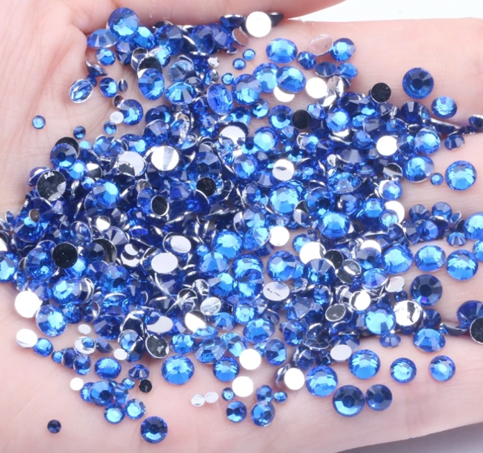 Sapphire - Clear Silverback Rhinestones