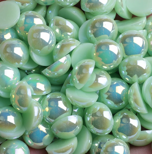 Pearls - Light Green AB